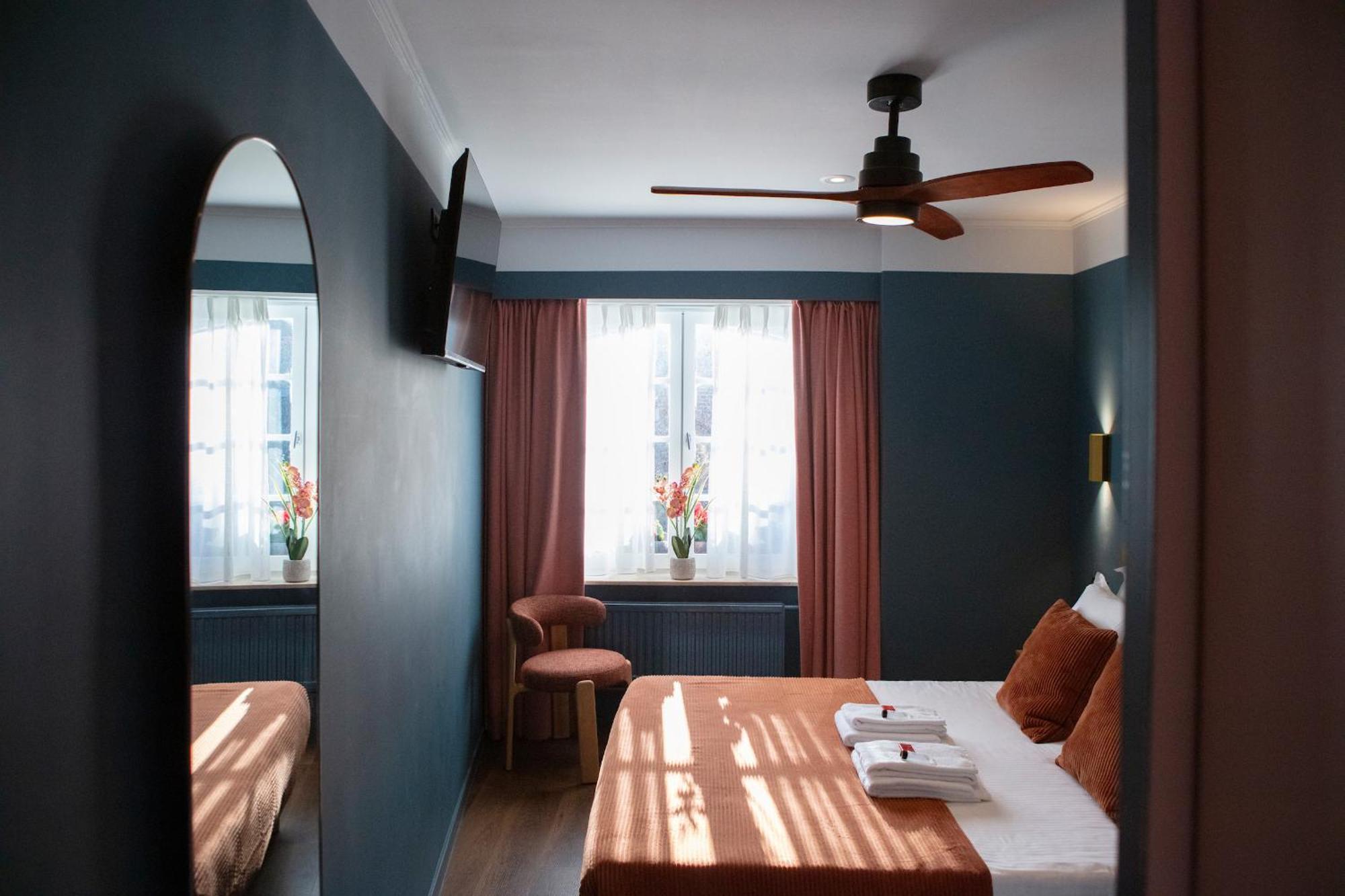 Gillis Eight By Romy&Travis Hotel Brugge Ngoại thất bức ảnh